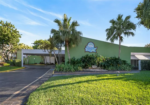 4th image of 9091 Lime Bay Blvd, Tamarac, FL 33321