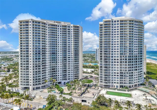 3rd image of 2700 N Ocean Dr #902B, Singer Island, FL 33404 | MLS# A11976363