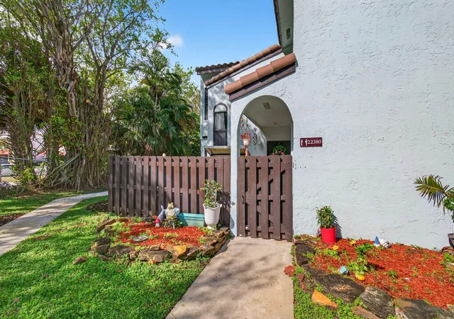 Homes for sale in Boca Raton, FL | 22380 Pineapple Walk, Boca Raton, FL 33433 | MLS# B26000424