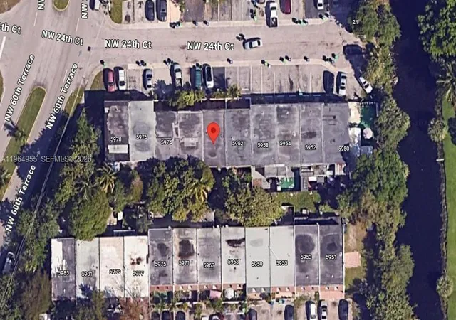 5th image of 5966 Nw 24Th Ct, Sunrise, FL 33313 | MLS# A11964955