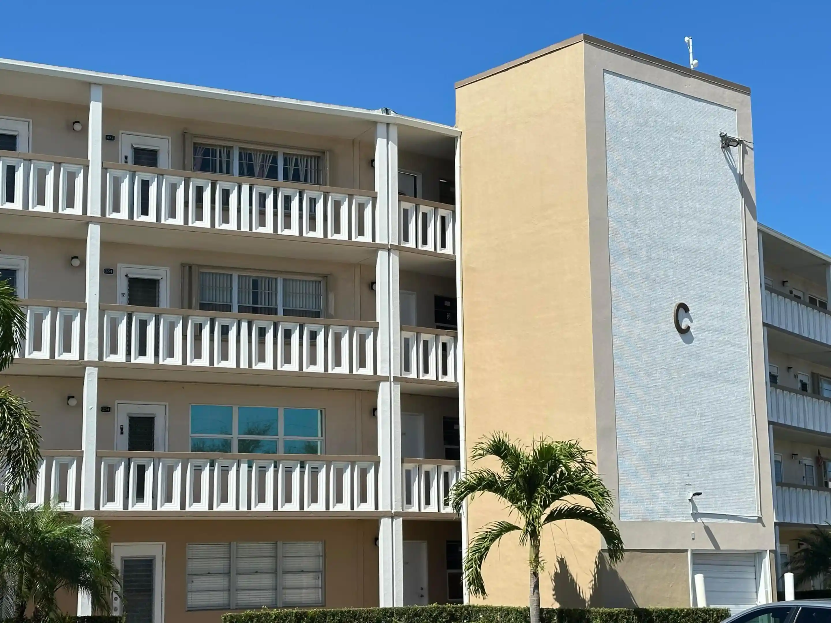 Photo 1 of Condo for sale at 352 Southampton C, West Palm Beach, FL 33417 | MLS# B26000539 | Listing updated on 2026-10-11