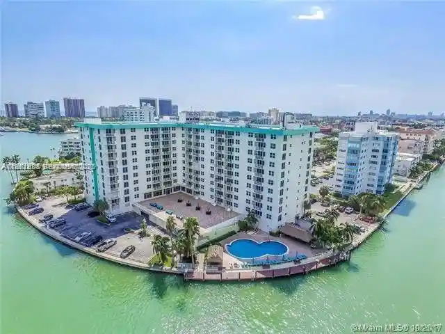 10350 W Bay Harbor Dr, 10350 W Bay Harbor Dr, Miami, FL 33154