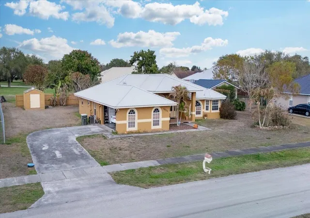 3rd image of 1023 Caribbean, Clewiston, FL 33440 | MLS# B26000670