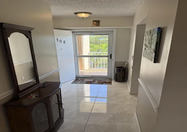 2nd image of 1024 Se 5th #308, Dania, FL 33004 | MLS# B26000811