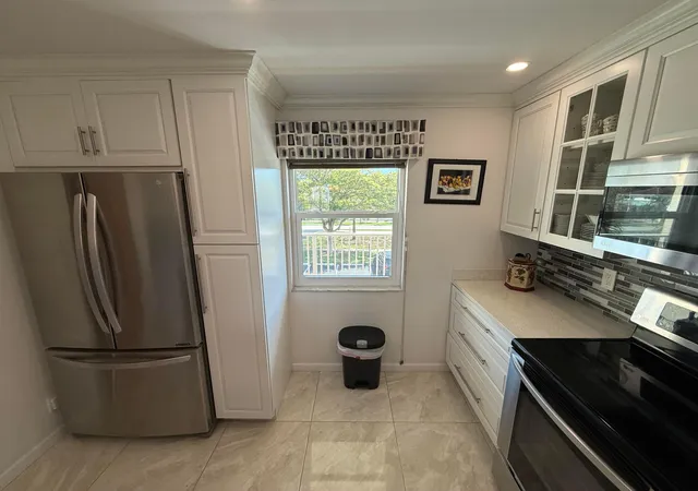 4th image of 1024 Se 5Th #308, Dania, FL 33004 | MLS# B26000811