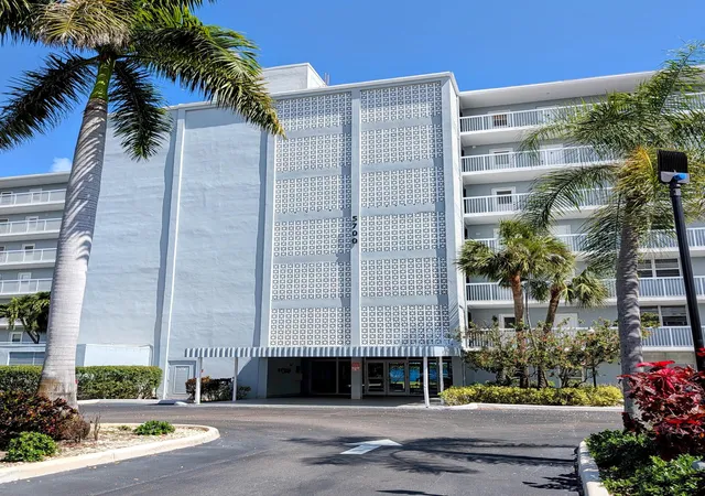 2nd image of 5700 Nw 2nd #509, Boca Raton, FL 33487 | MLS# B26001126