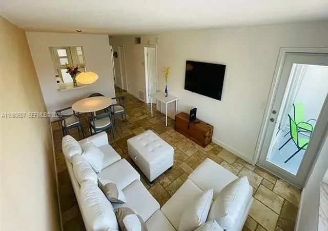 4th image of 240 Galen Dr #314, Key Biscayne, FL 33149 | MLS# A11980507