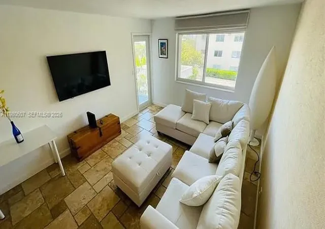 5th image of 240 Galen Dr #314, Key Biscayne, FL 33149 | MLS# A11980507