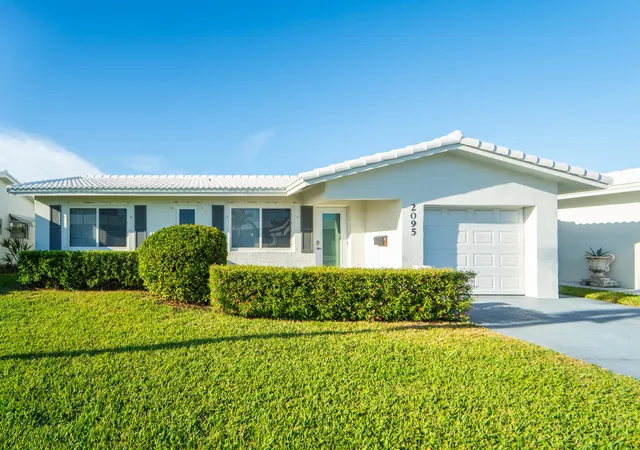 1st image of 2095 Sw 14 Sw, Boynton Beach, FL 33426 | MLS# B26001039
