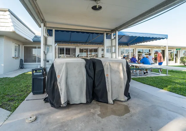 36th image of 2095 Sw 14 Sw, Boynton Beach, FL 33426 | MLS# B26001039