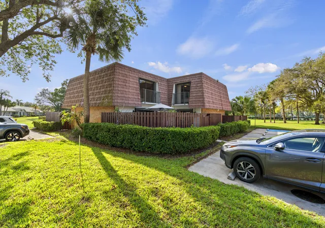 4th image of 3100 Sw Sunset Trace, Palm City, FL 34990 | MLS# B26001316
