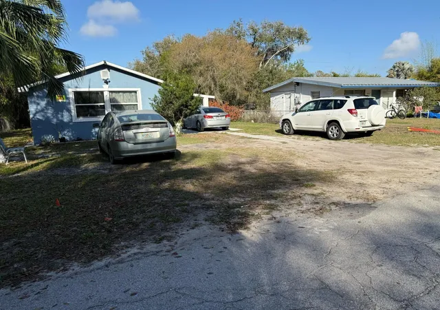 3rd image of 414 Spring, Arcadia, FL 34266 | MLS# B26001345