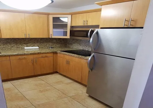 2nd image of 9682 Fontainebleau Blvd #202, Miami, FL 33172 | MLS# A11982423