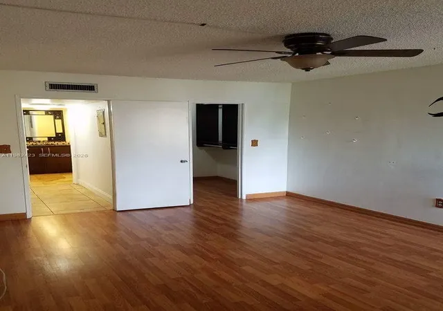 4th image of 9682 Fontainebleau Blvd #202, Miami, FL 33172 | MLS# A11982423