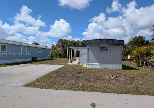 Homes for sale in Miramar, FL | 115 Sw 115th Ave, Miramar, FL 33025 | MLS# A11982492