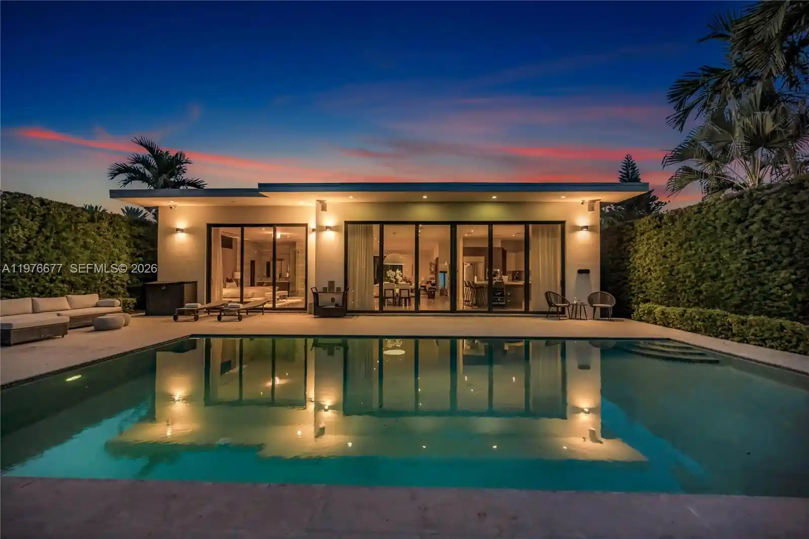 Photo 1 of Single family home for sale at 1540 Cleveland Rd, Miami Beach, FL 33141 | MLS# A11976677 | Listing updated on 2026-10-21