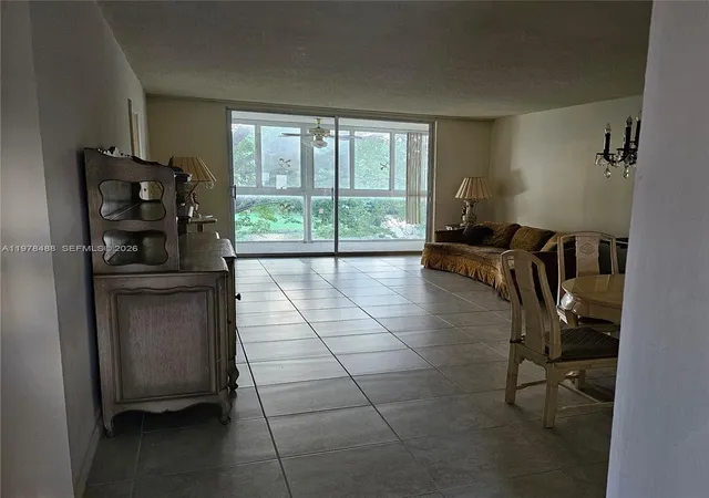 3rd image of 1103 Nw 58Th Ter #321, Sunrise, FL 33313 | MLS# A11978488