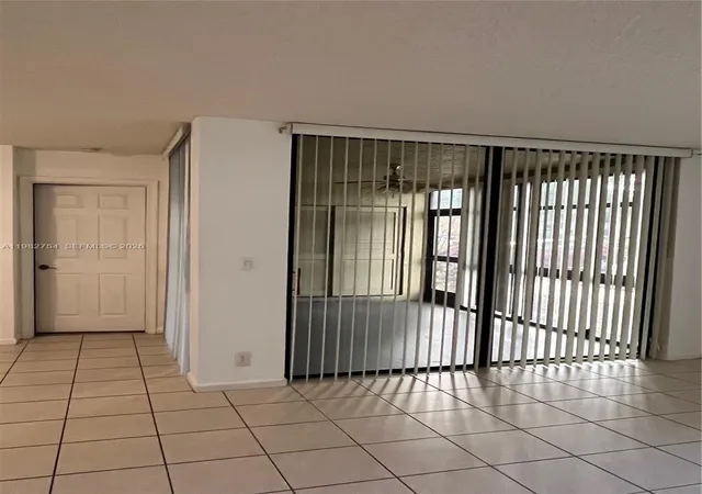 4th image of 2531 Nw 49Th Ter #711, Coconut Creek, FL 33063 | MLS# A11982754