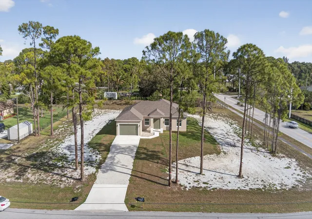 2nd image of 14043 87th St N, Loxahatchee, FL 33470 | MLS# B26001848