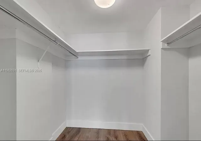 5th image of 5401 Collins Ave #411, Miami Beach, FL 33140 | MLS# A11982831