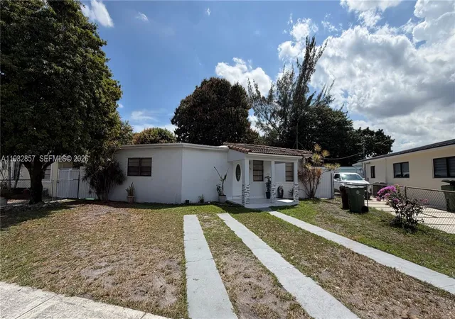 2nd image of 250 E 60th St, Hialeah, FL 33013 | MLS# A11982857