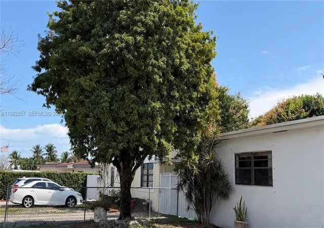 37th image of 250 E 60th St, Hialeah, FL 33013 | MLS# A11982857