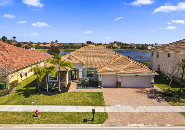 3rd image of 12150 Sw Aventino Dr, Port Saint Lucie, FL 34987 | MLS# B26001964