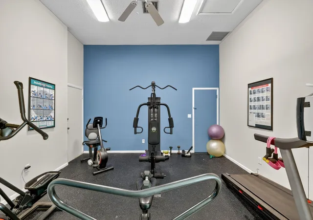 2nd image of 6531 Se Federal Hwy Se, Stuart, FL 34997