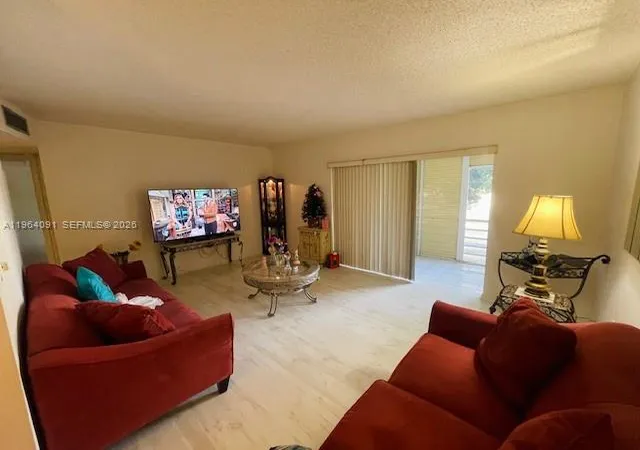 Homes for sale in Tamarac, FL | 5180 E Sabal Palm Blvd #235, Tamarac, FL 33319 | MLS# A11964091