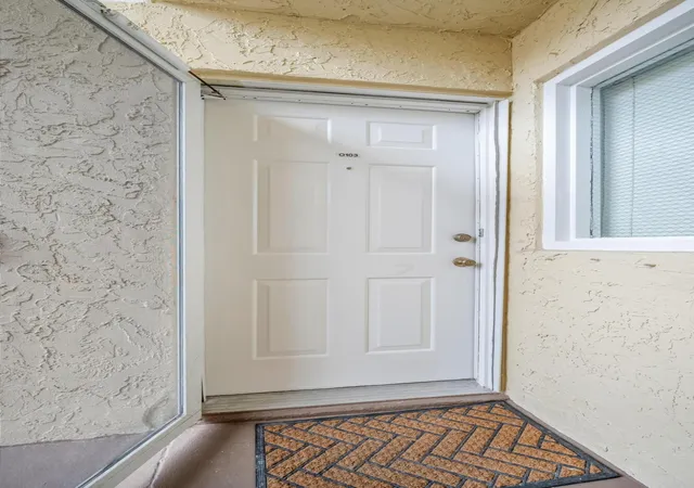 3rd image of 1552 Se Royal Green Cir #O-103, Port St Lucie, FL 34952 | MLS# B26002247