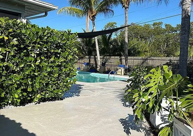 Photo 3 of Single family home for sale at 186 12th Street Se, Vero Beach, FL 32962 | MLS# B26002270 | Listing updated on 2026-09-23