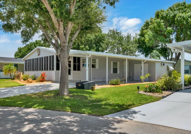 2nd image of 3713 Pendula Cir, Port St Lucie, FL 34952 | MLS# B26002273