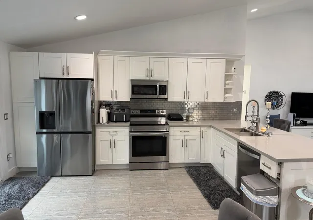 2nd image of 8097 Cedar Hollow Ln, Boca Raton, FL 33433 | MLS# B26002308