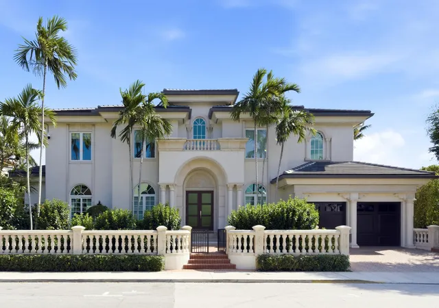 Photo 1 of Single family home for sale at 254 Atlantic Ave, Palm Beach, FL 33480 | MLS# B26002511 | Listing updated on 2026-09-23