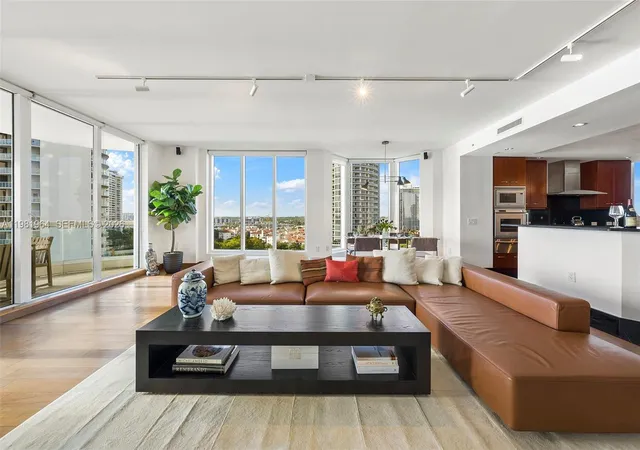 1st image of 6000 Island Blvd #1208, Aventura, FL 33160 | MLS# A11981964