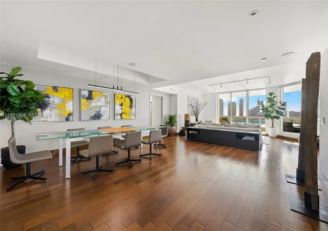 3rd image of 6000 Island Blvd #1208, Aventura, FL 33160 | MLS# A11981964