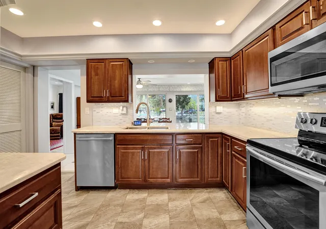 Homes for sale in Pompano Beach, FL | 1431 S Ocean Blvd #37, Pompano Beach, FL 33062 | MLS# B26002541