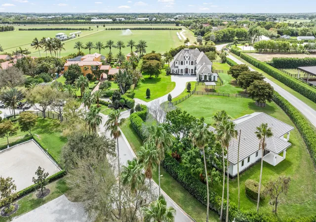 Photo 2 of Mansion for sale at 3585 Aiken Ct, Wellington, FL 33414 | MLS# B26002558 | Listing updated on 2026-09-23