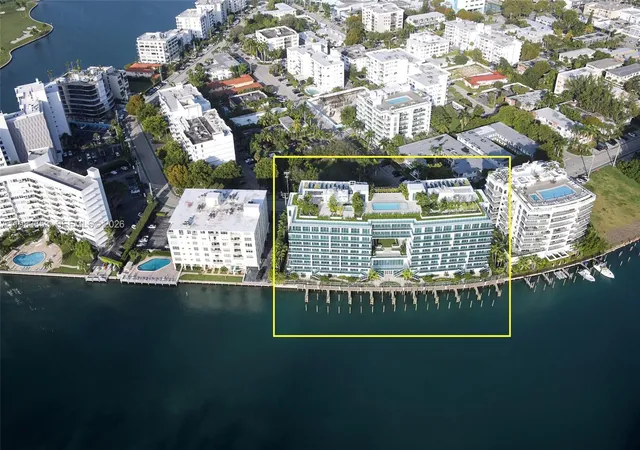 2nd image of 9221 E Bay Harbor Dr #409, Bay Harbor Islands, FL 33154 | MLS# A11983653