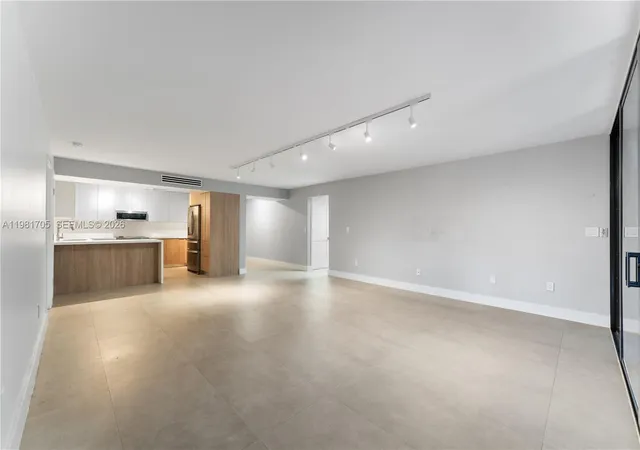 4th image of 55 Ocean Lane Dr #1031, Key Biscayne, FL 33149 | MLS# A11981705