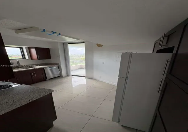 5th image of 3300 Ne 191St St #801, Miami, FL 33180 | MLS# A11981802