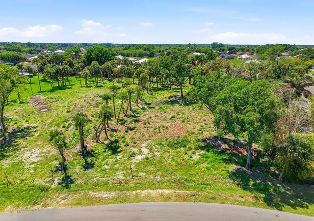 5th image of 2016 Sw Leafy Rd, Port Saint Lucie, FL 34953 | MLS# B26002772