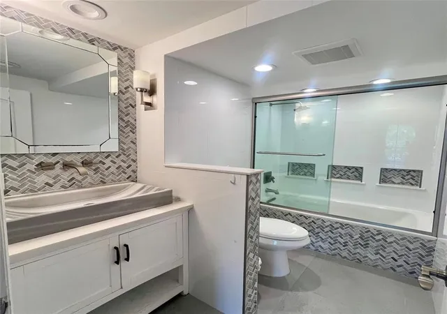 1st image of 3900 N Hills Dr #208, Hollywood, FL 33021 | MLS# B26002797