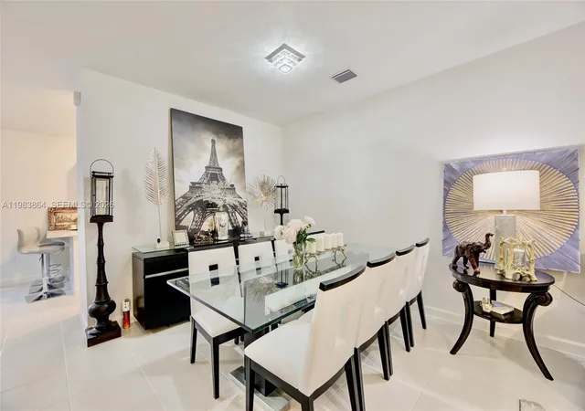 5th image of 11887 Nw 46Th St #0, Coral Springs, FL 33076 | MLS# A11983864