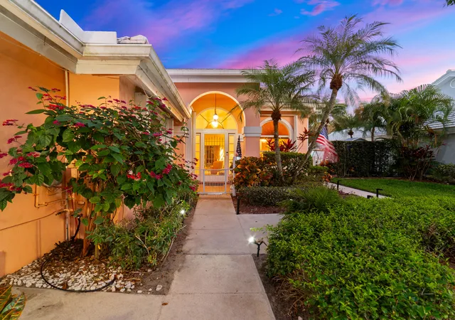 Photo 3 of Single family home for sale at 2370 Saratoga Bay Dr, West Palm Beach, FL 33409 | MLS# B26002827 | Listing updated on 2026-09-23