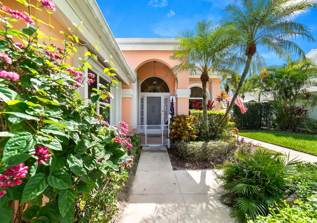 Photo 4 of Single family home for sale at 2370 Saratoga Bay Dr, West Palm Beach, FL 33409 | MLS# B26002827 | Listing updated on 2026-09-23