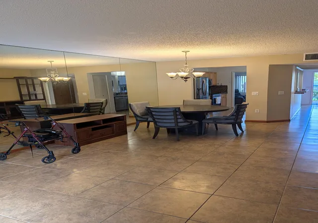 2nd image of 800 Sw 137th Ave #112 G, Pembroke Pines, FL 33027 | MLS# B26002824