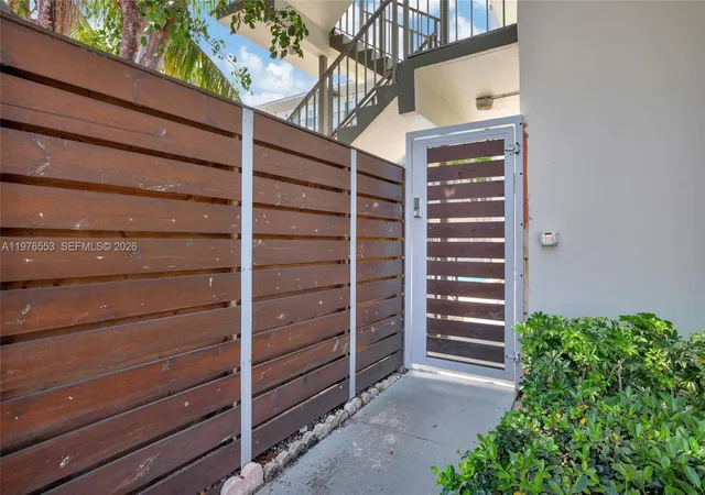Homes for sale in North Lauderdale, FL | 609 Ne 13Th Ave, North Lauderdale, FL 33304