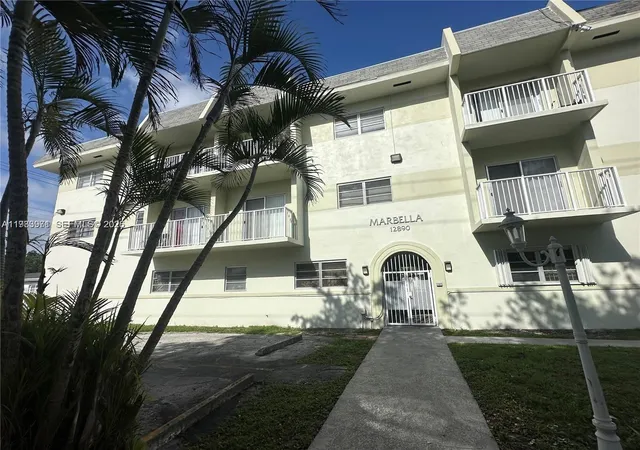 2nd image of 12890 Ne 8th Ave #101, North Miami, FL 33161 | MLS# A11983971