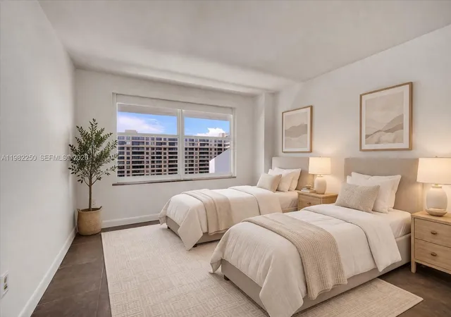5th image of 199 Ocean Lane Dr #1009, Key Biscayne, FL 33149 | MLS# A11982250